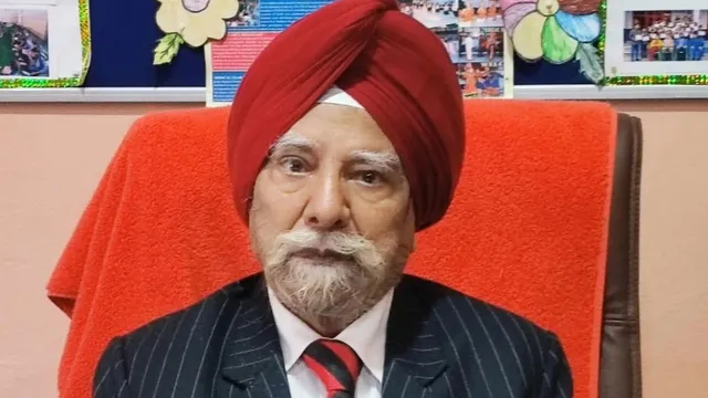 6 पैसे में बिकी लकड़ी से शुरू हुई जिंदगी, सिर से उठा पिता का साया; कैसे हरबंस सिंह ने हजारों बच्चों का संवारा भविष्य

